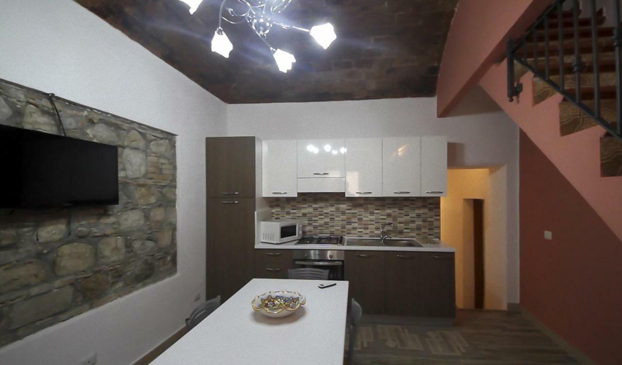 Casa Vacanze Camastra Santo Stefano di Camastra Εξωτερικό φωτογραφία